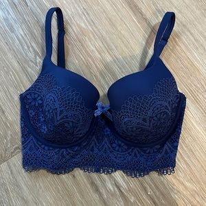 Victoria’s Secret Body By Victoria lined Demi corset bra